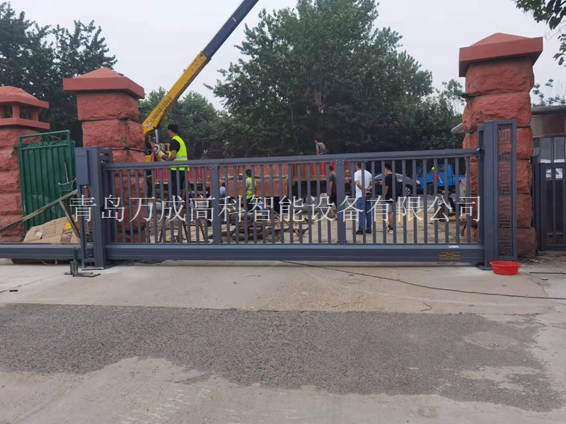 懸浮門安裝現場 